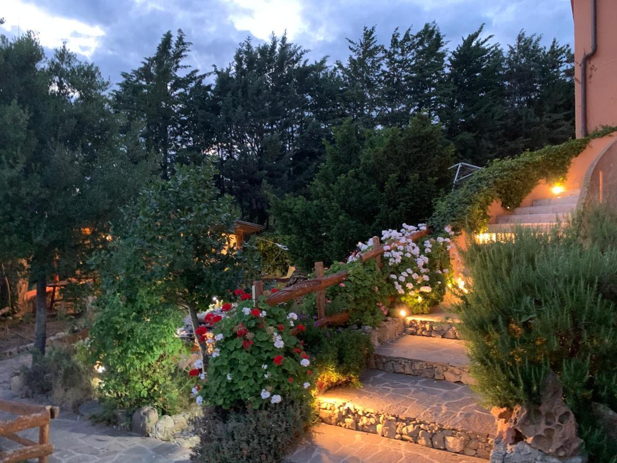 Hotel Miramonti Seulo Turismo Rurale מראה חיצוני תמונה